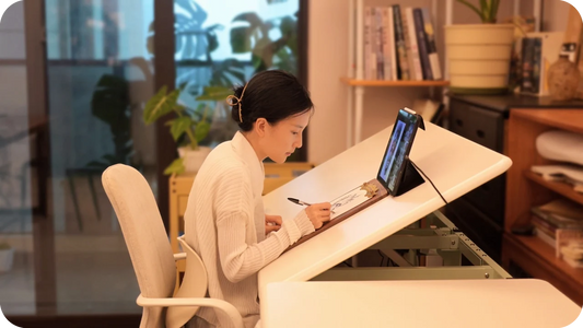 The Best Desk for Artists Who Create for Hours